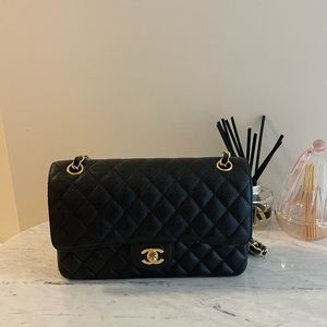 Chanel - Caviar Quilted Medium Double Flap - Shoulder bag